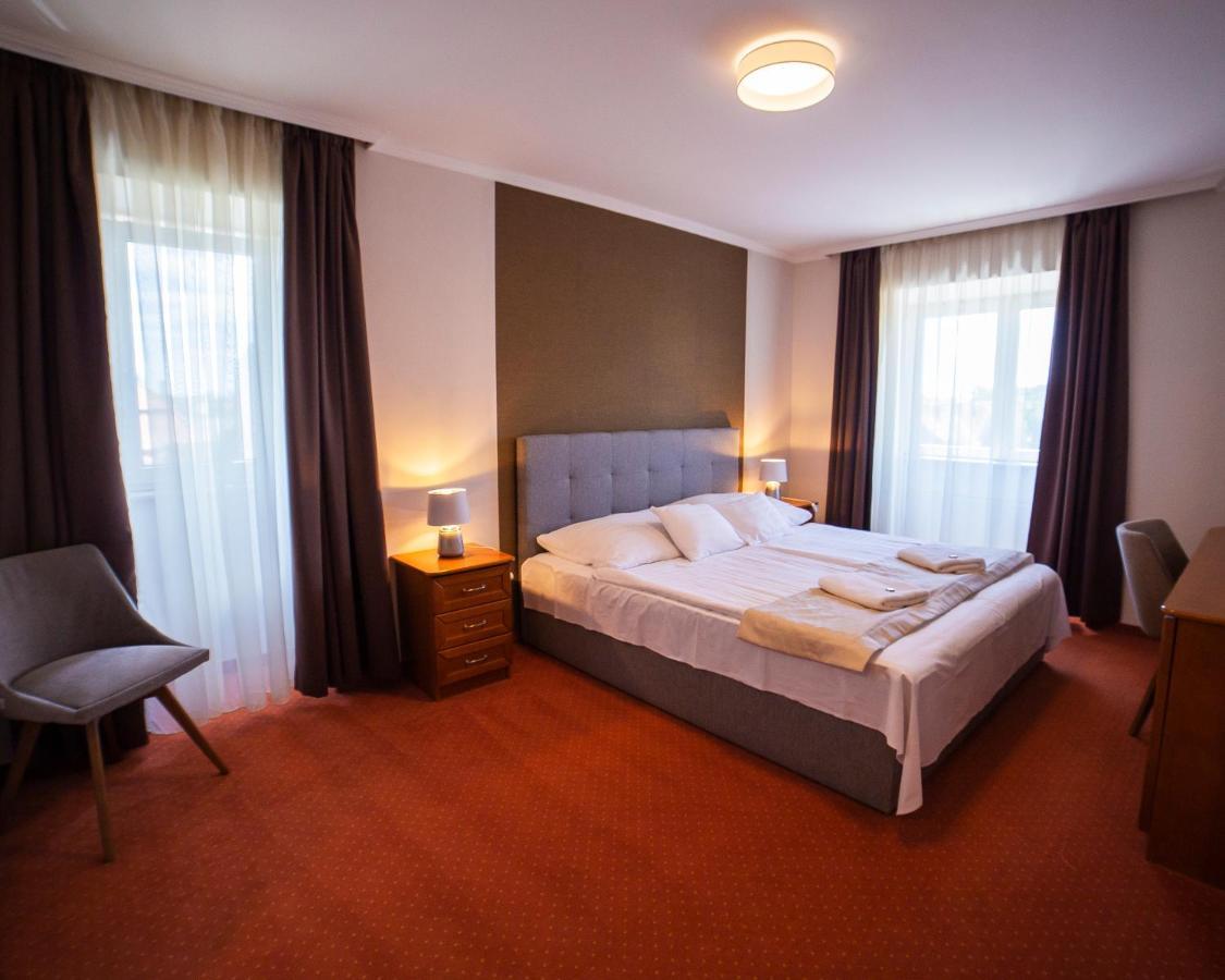 Hotel Aqua Sárvár Extérieur photo